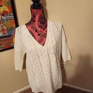 Express Ivory Cable Knit Sweater NWT Medium